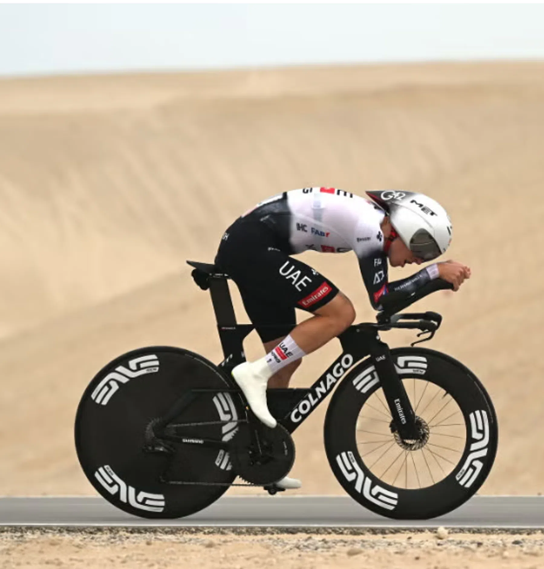 Het is niet helemaal een eerlijke vergelijking, maar...